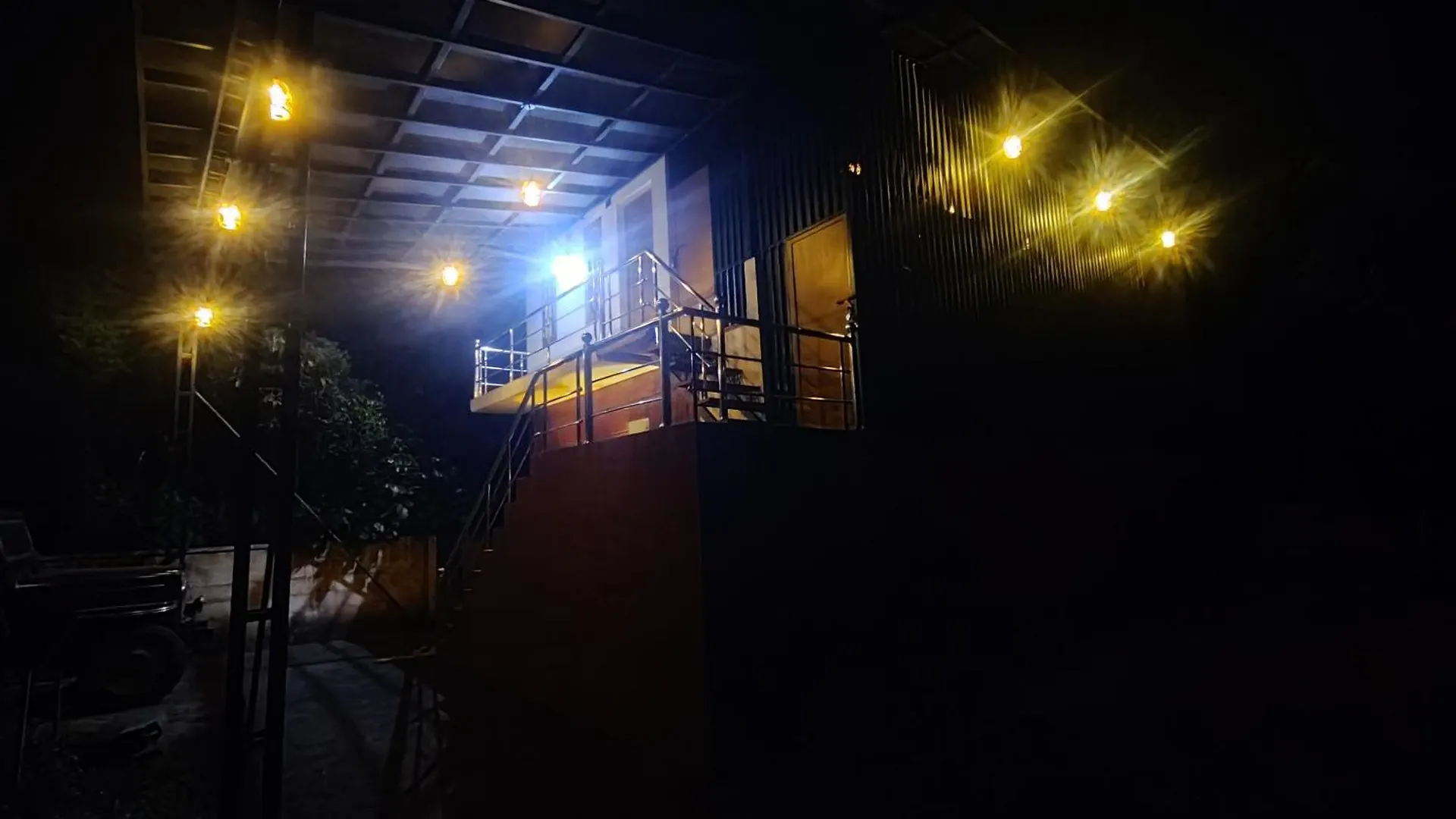 Country house Dormitory With Attached Bathroom Kalpetta